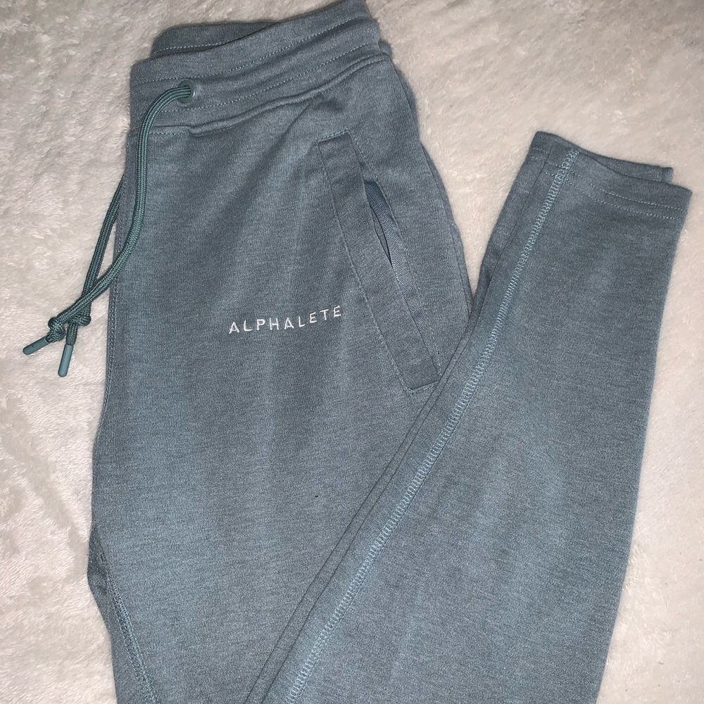 Women’s Alphalete Joggers